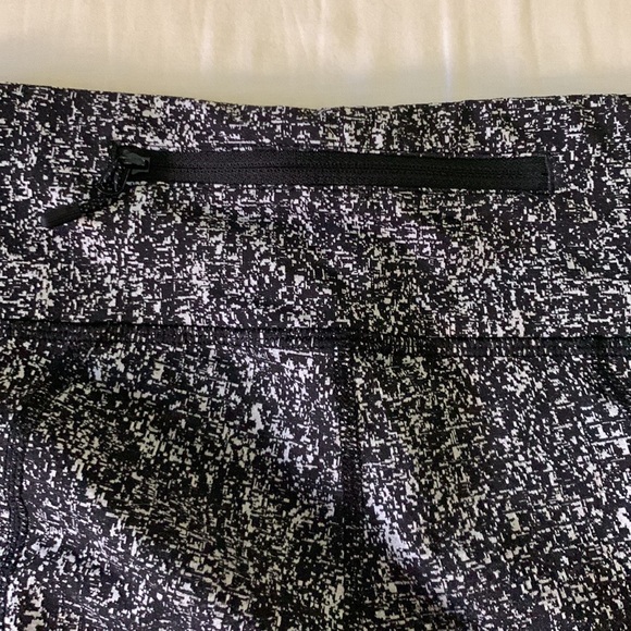 Lululemon Leggings with Mesh Detail - Picture 2 of 5